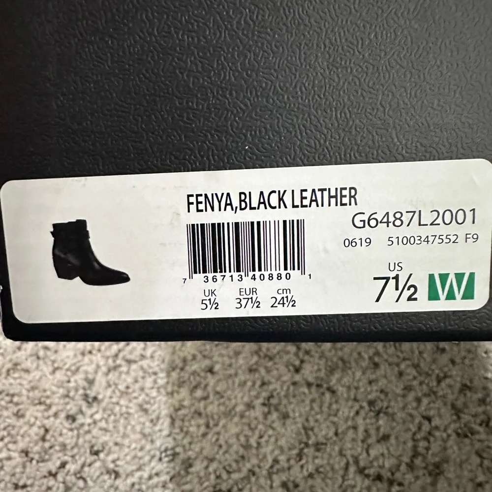 Naturalizer Fenya Leather Black Ankle Boots with Buckle and Studs Detail - Picture 4 of 4